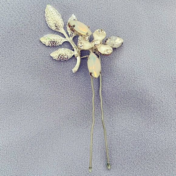 Bridal hair accessories (3) - Picture 4 of 7